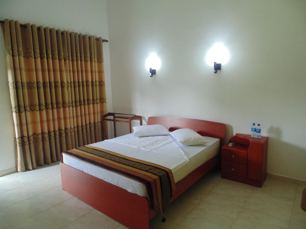 White Eagle Hotel Sigiriya Exterior photo