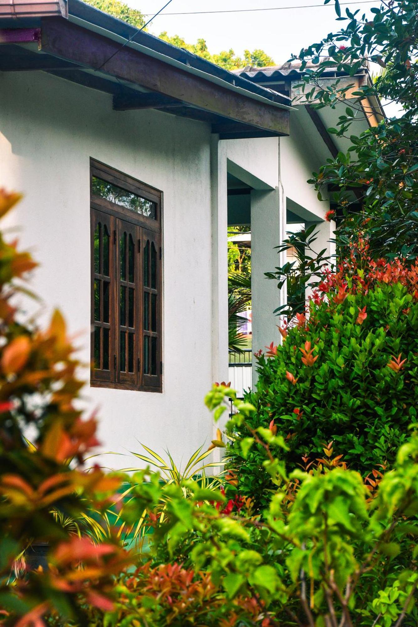 White Eagle Hotel Sigiriya Exterior photo